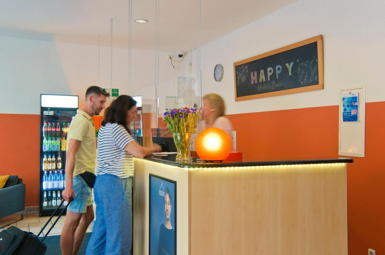 Happy Hotel Berlin Eksteriør billede