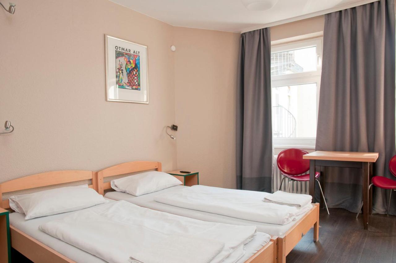 Happy Hotel Berlin Eksteriør billede
