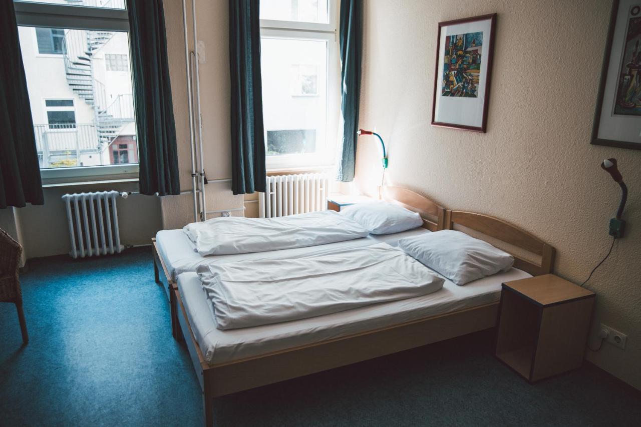 Happy Hotel Berlin Eksteriør billede