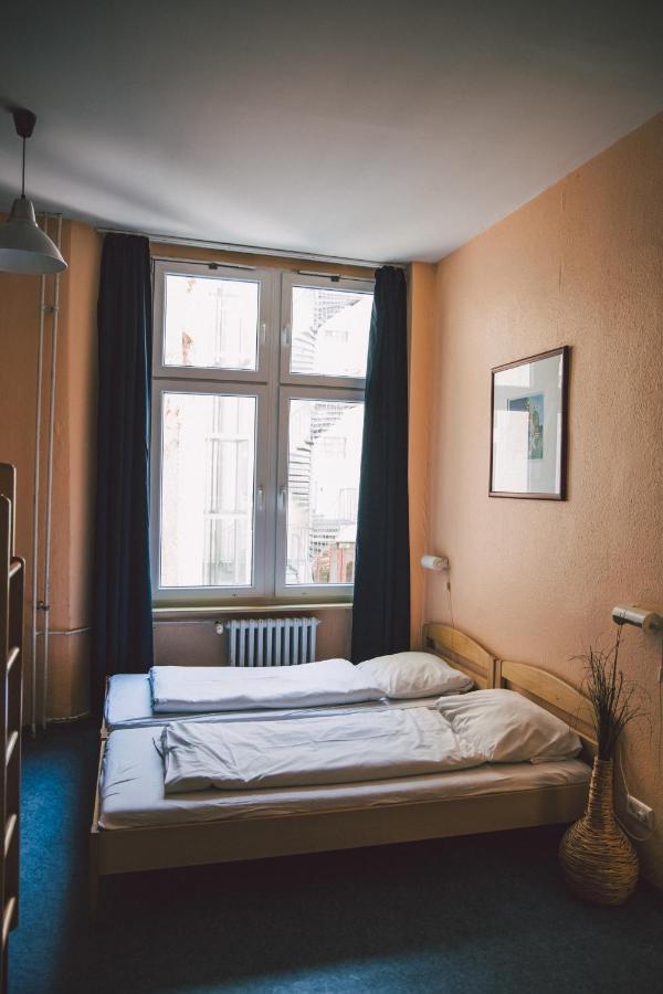 Happy Hotel Berlin Eksteriør billede